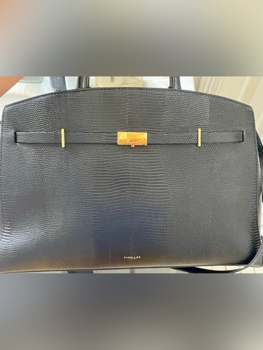 DeMellier 100% Italian Cowhide Lizard Embossed Black Hudson Tote Bag - Picture 10 of 15